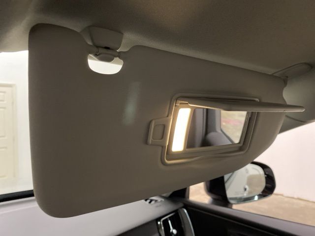 2025 Volvo XC60 B5 Core Dallas TX