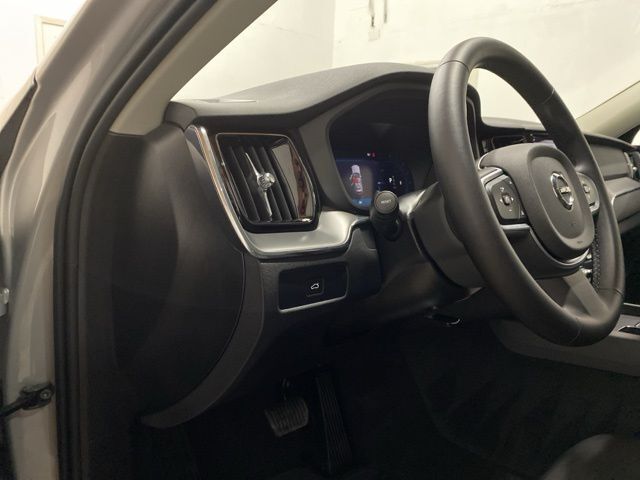 2025 Volvo XC60 B5 Core Dallas TX