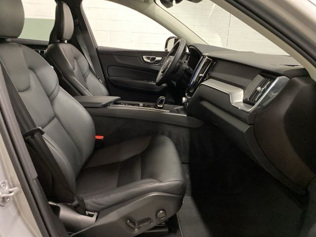 2025 Volvo XC60 B5 Core Dallas TX