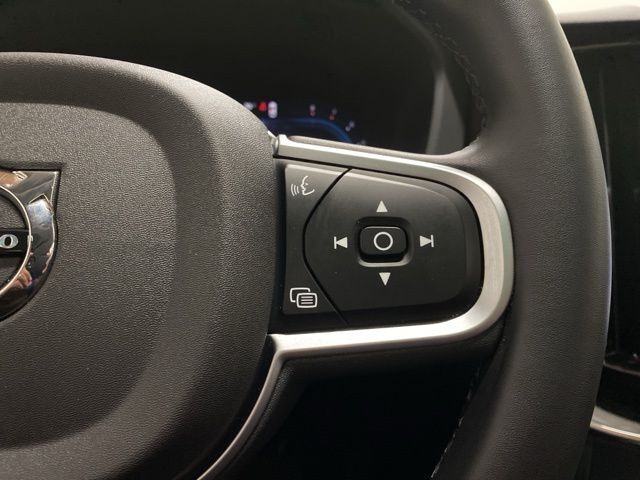 2025 Volvo XC60 B5 Core Dallas TX