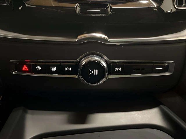 2025 Volvo XC60 B5 Core Dallas TX