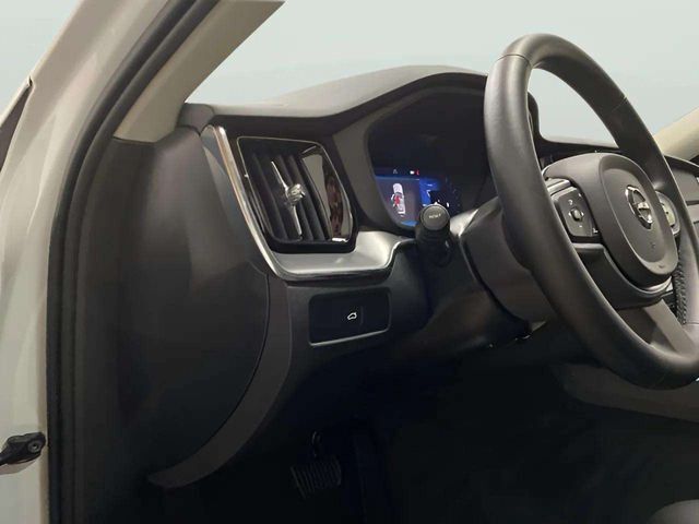 2025 Volvo XC60 B5 Core Dallas TX