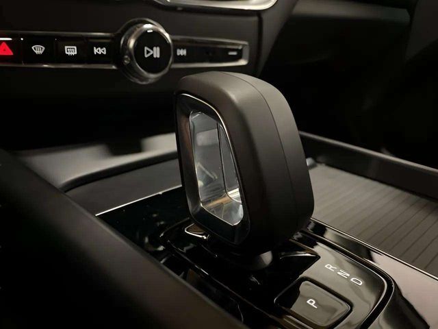 2025 Volvo XC60 B5 Core Dallas TX