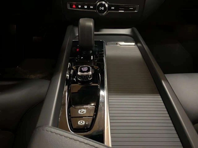 2025 Volvo XC60 B5 Core Dallas TX