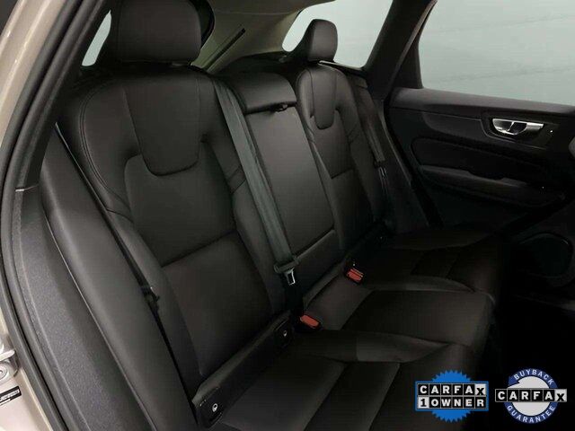 2025 Volvo XC60 B5 Core photo 59