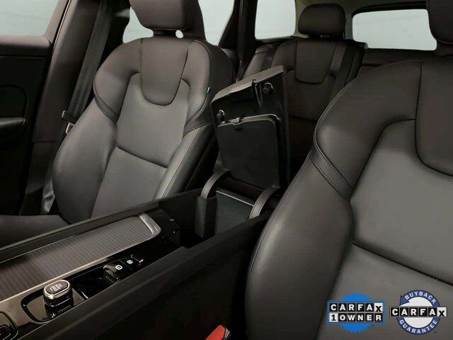 2025 Volvo XC60 B5 Core photo 52