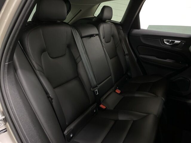 2025 Volvo XC60 B5 Core Dallas TX