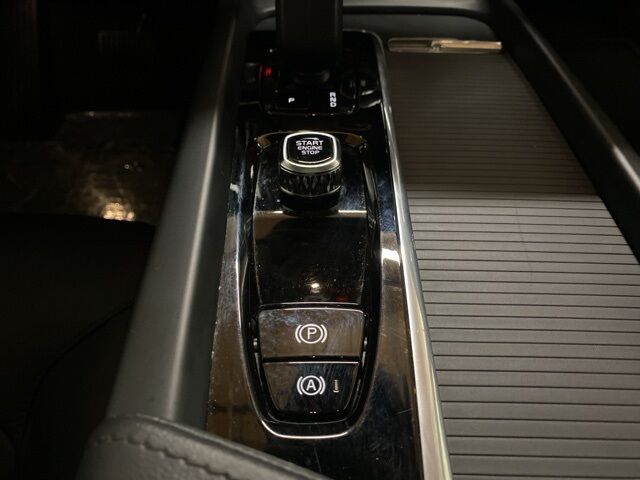 2025 Volvo XC60 B5 Core Dallas TX