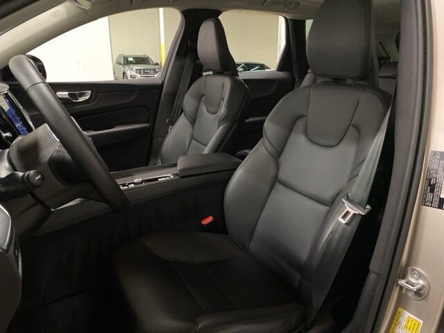 2025 Volvo XC60 B5 Core Dallas TX