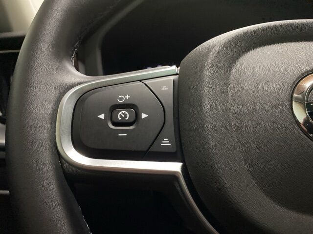 2025 Volvo XC60 B5 Core Dallas TX