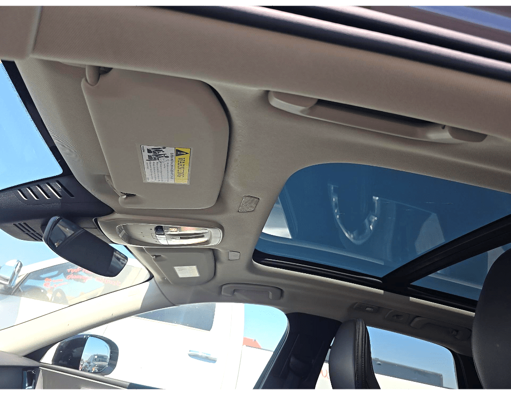 2025 Volvo XC60 B5 Core Panoramic Roof Blind Spot Assist Portland OR