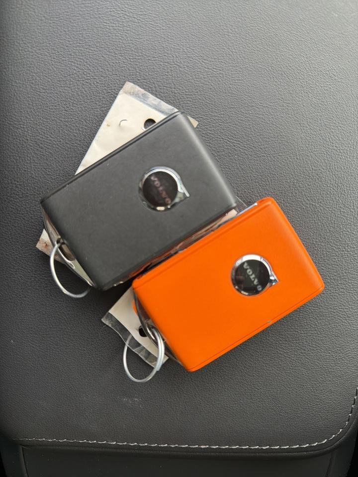 2025 Volvo XC60 B5 Core Bend OR