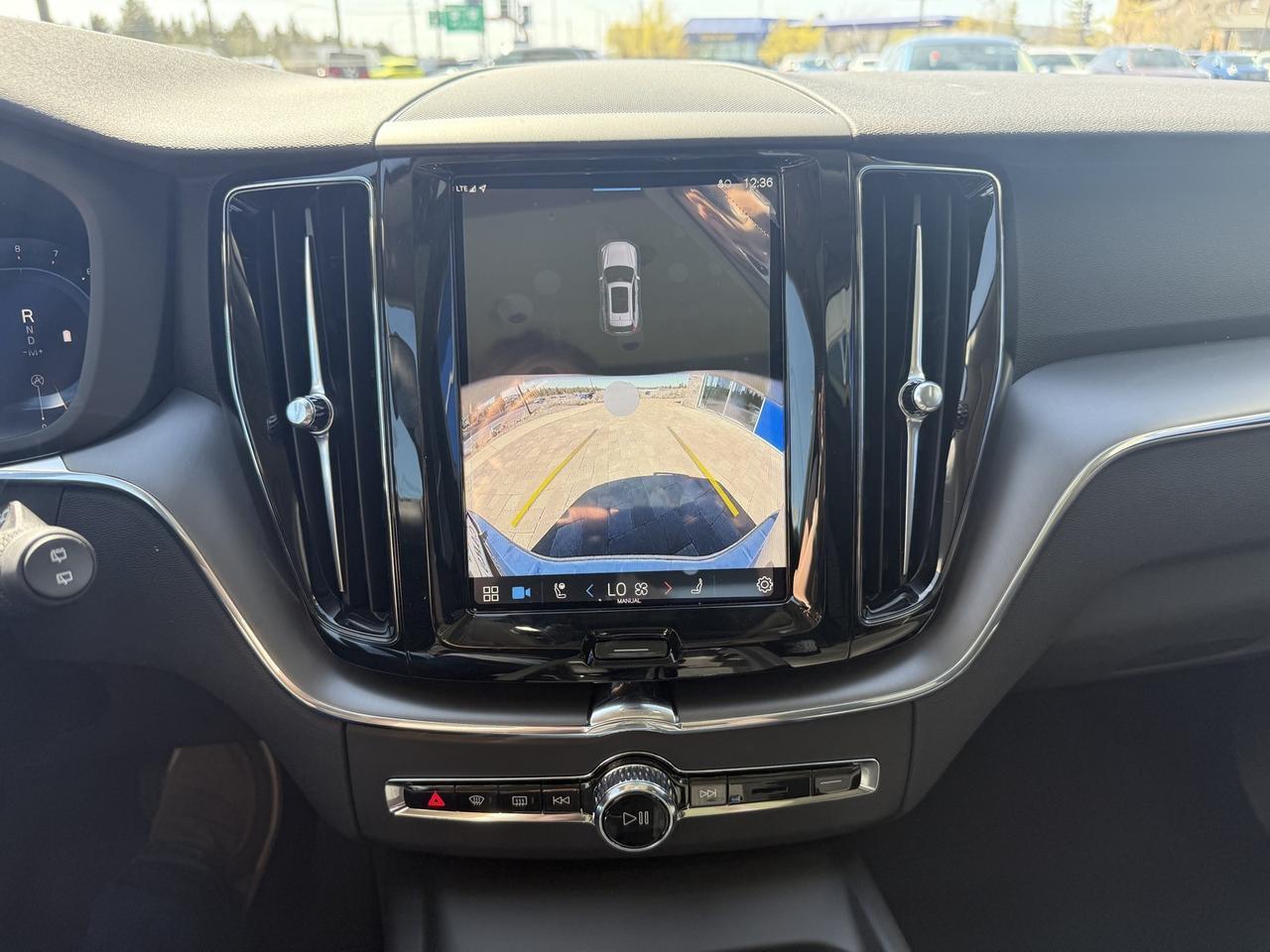 2025 Volvo XC60 B5 Core Bend OR