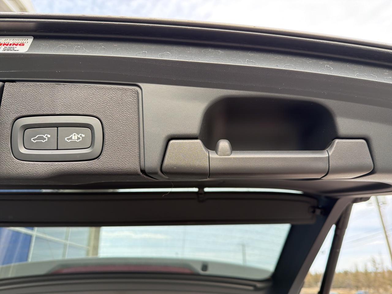 2025 Volvo XC60 B5 Core Bend OR