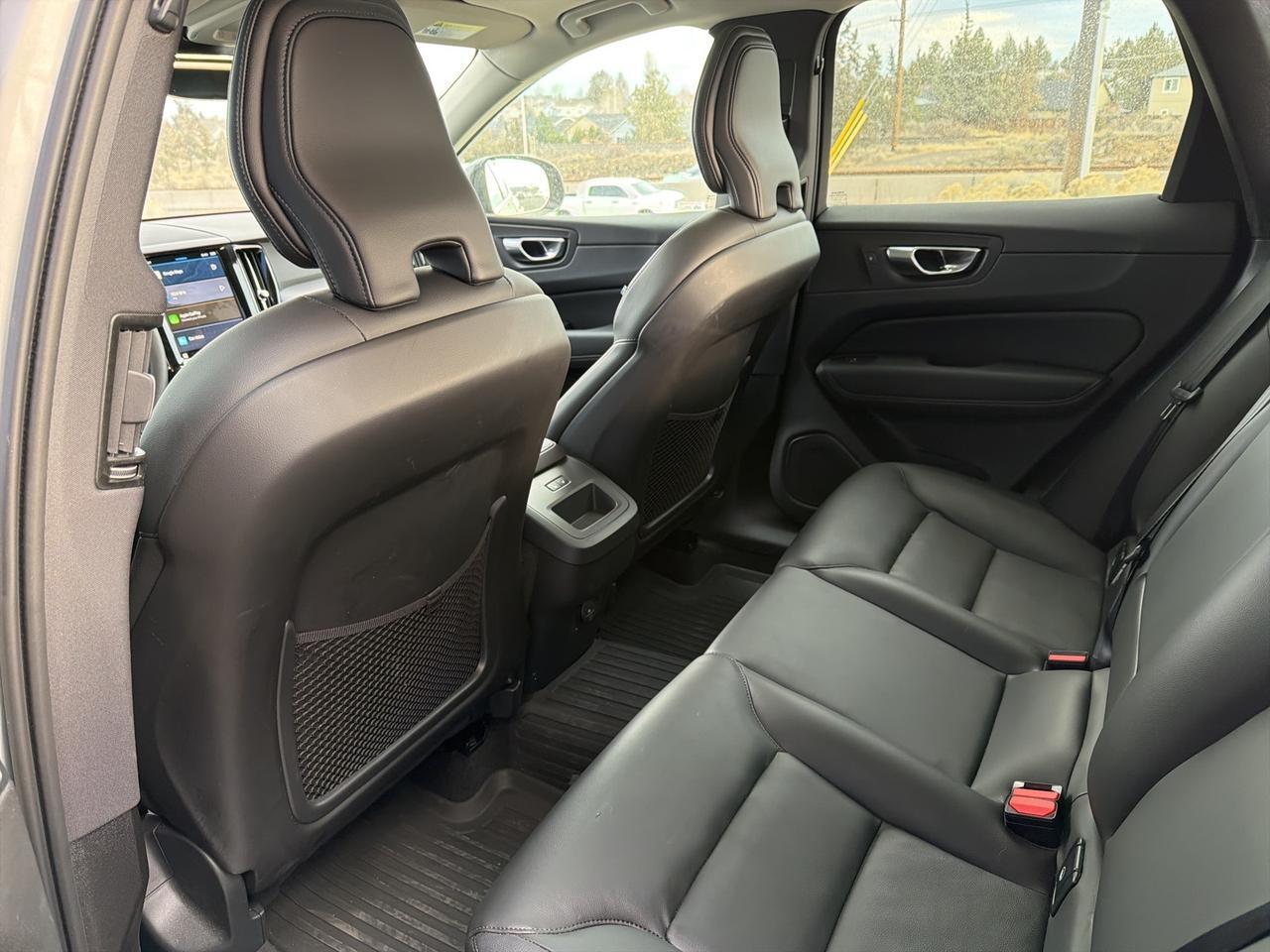 2025 Volvo XC60 B5 Core Bend OR