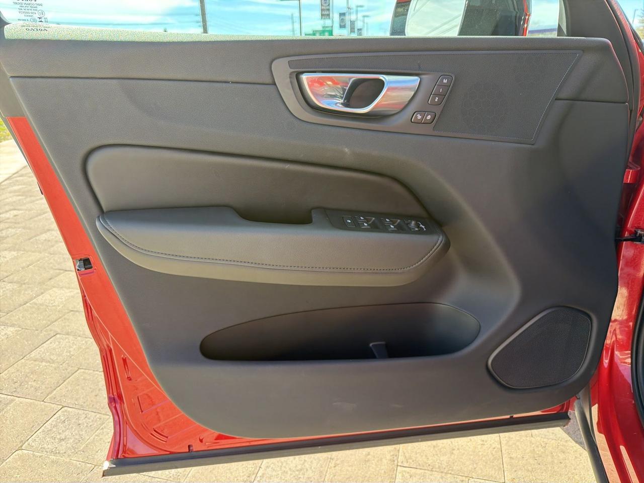 2025 Volvo XC60 B5 Core Bend OR