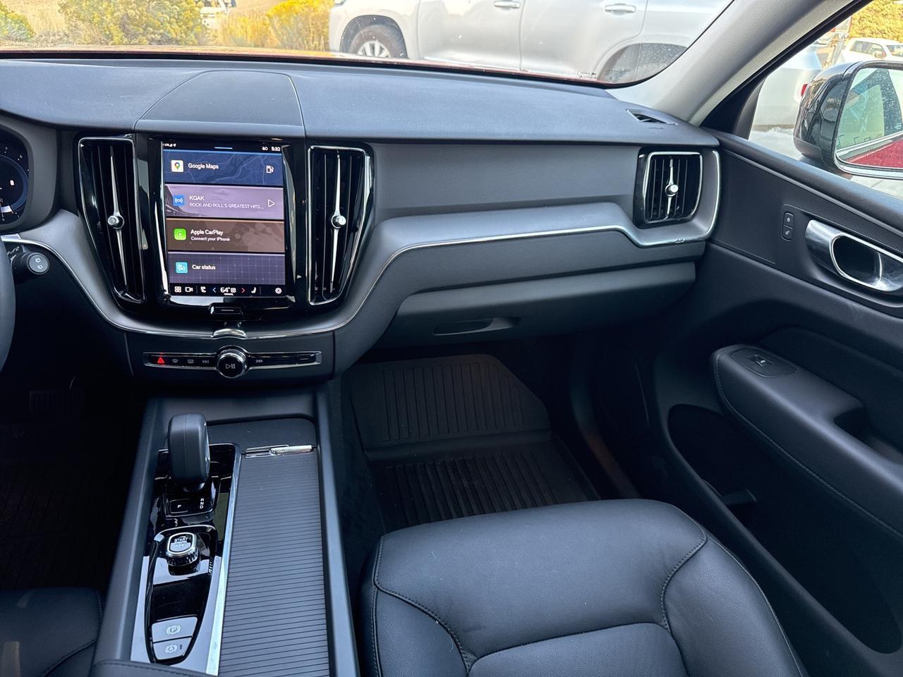 2025 Volvo XC60 B5 Core Bend OR