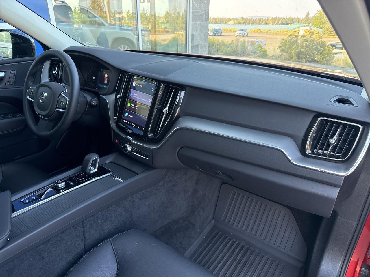 2025 Volvo XC60 B5 Core Bend OR