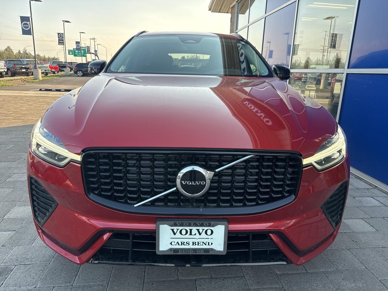 2025 Volvo XC60 B5 Core Bend OR