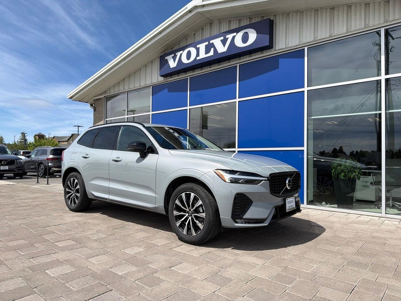 2025 Volvo XC60 B5 Core