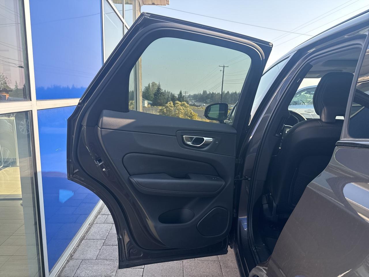 2025 Volvo XC60 B5 Core Bend OR