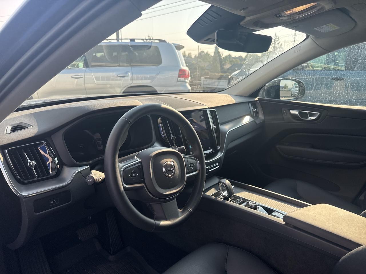 2025 Volvo XC60 B5 Core Bend OR