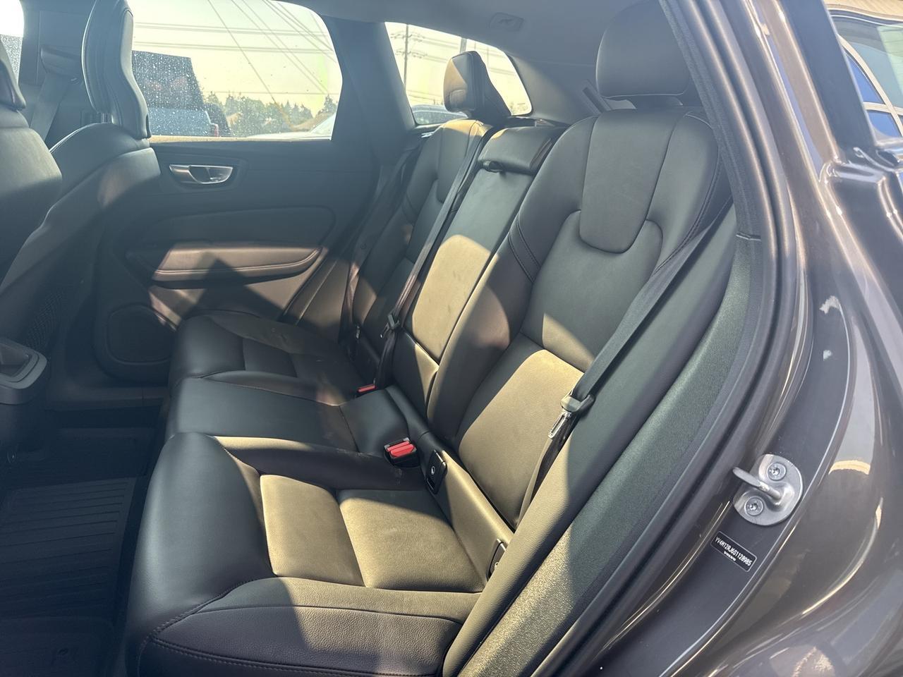 2025 Volvo XC60 B5 Core Bend OR