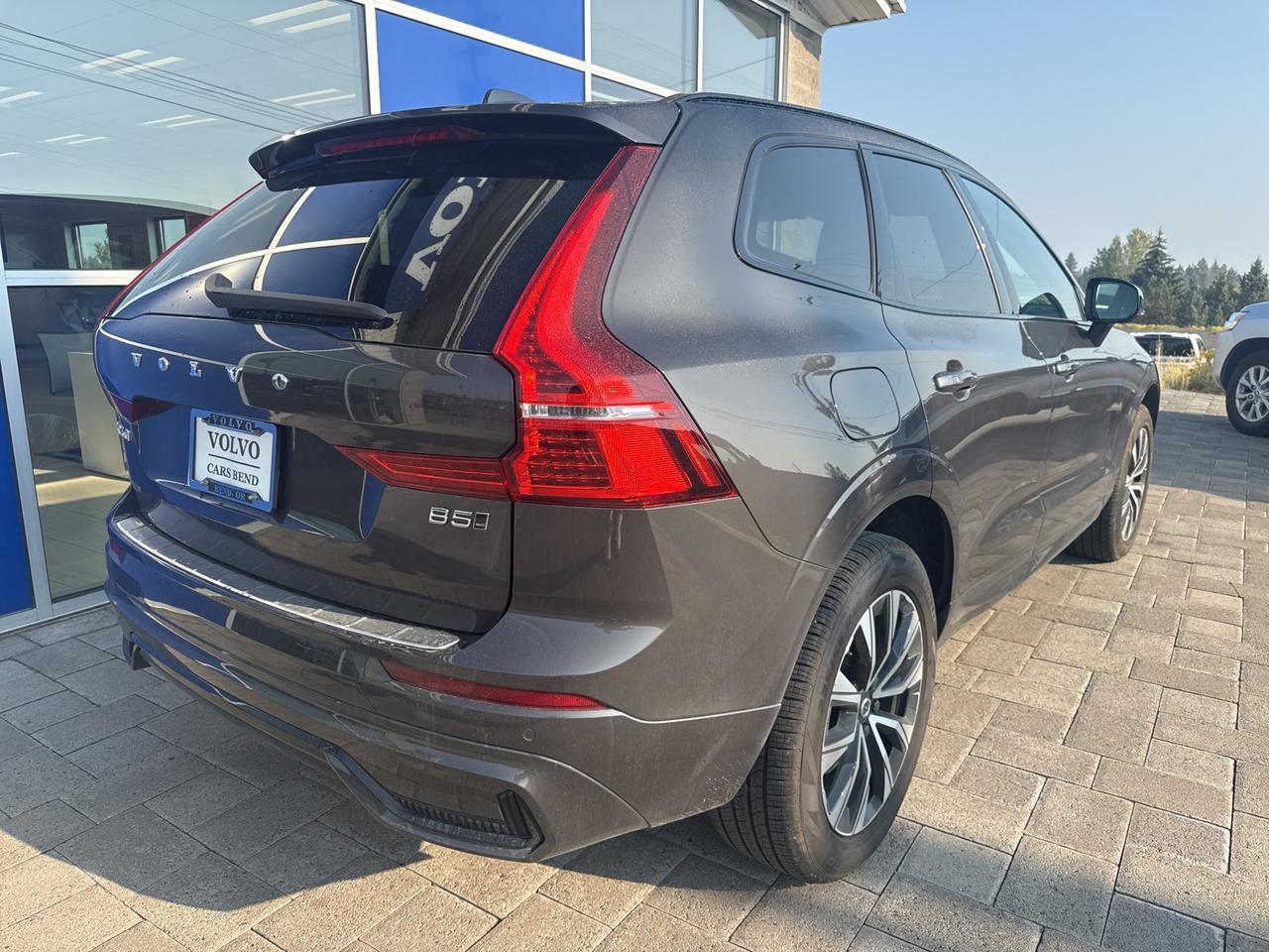 2025 Volvo XC60 B5 Core Bend OR