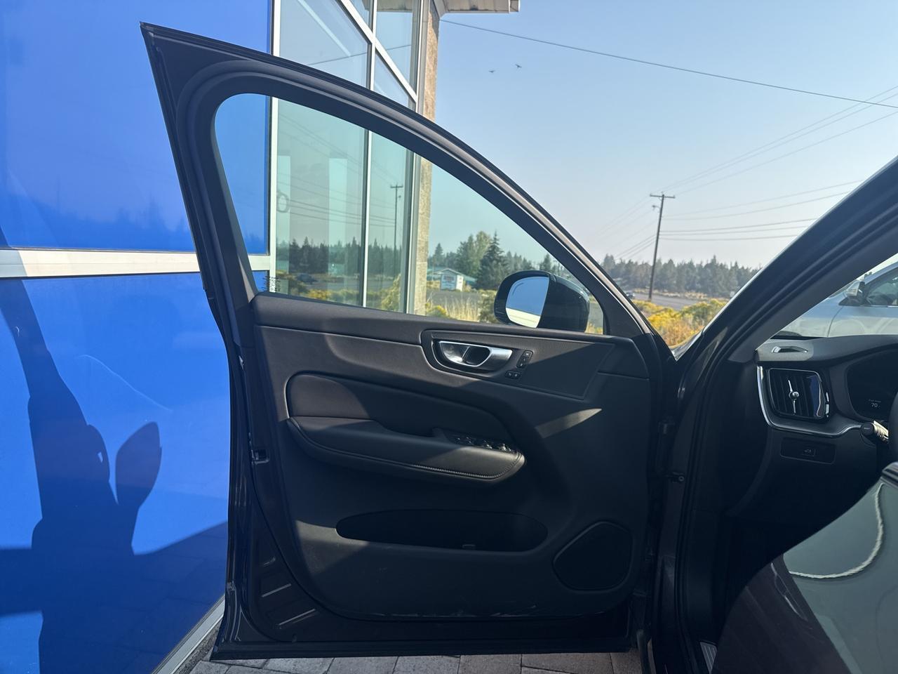 2025 Volvo XC60 B5 Core Bend OR