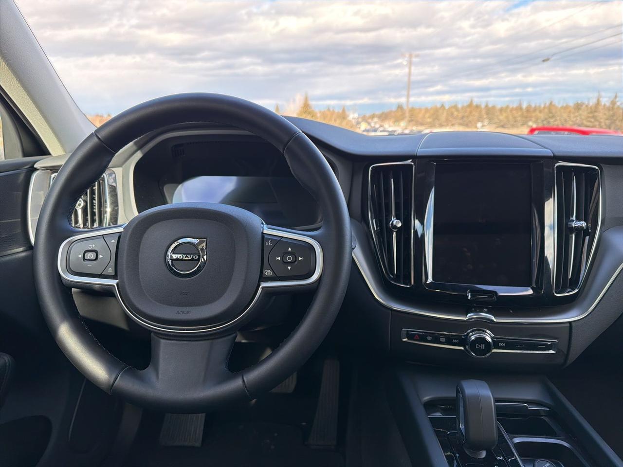 2025 Volvo XC60 B5 Core Bend OR