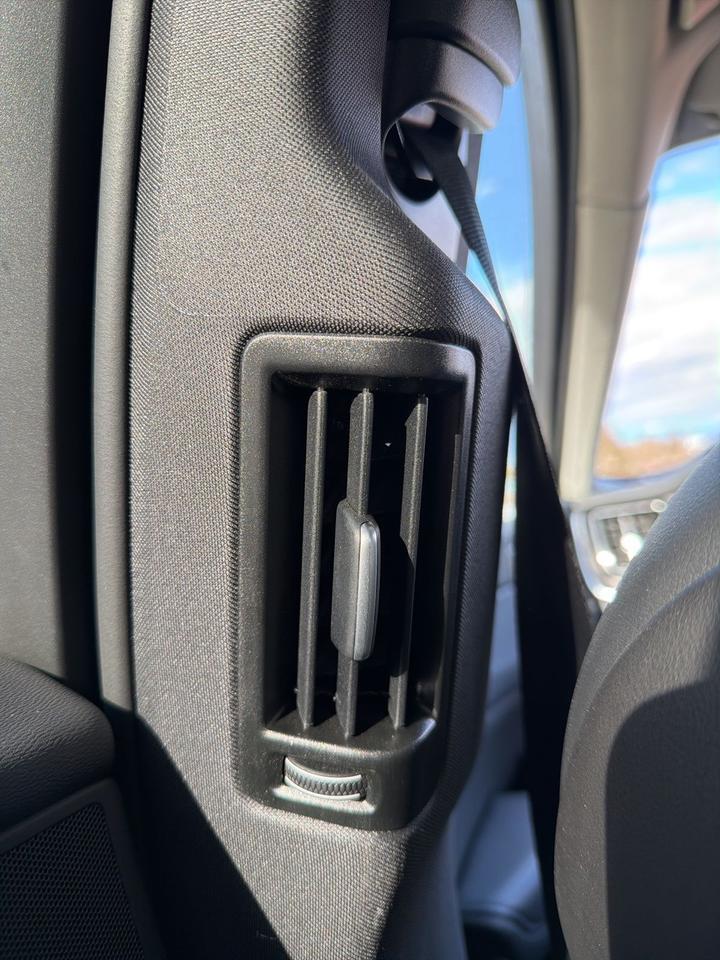 2025 Volvo XC60 B5 Core Bend OR