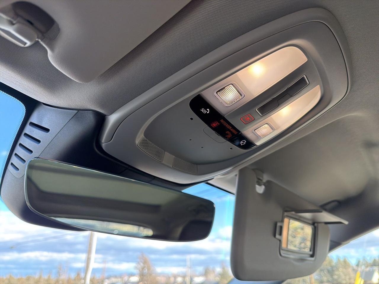 2025 Volvo XC60 B5 Core Bend OR