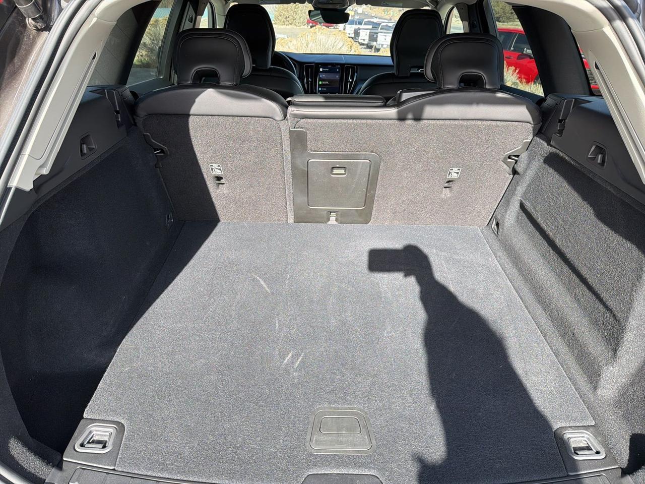 2025 Volvo XC60 B5 Core Bend OR