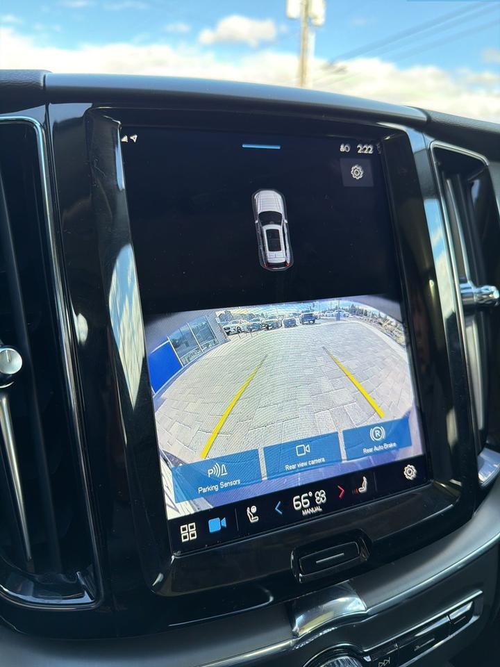 2025 Volvo XC60 B5 Core Bend OR