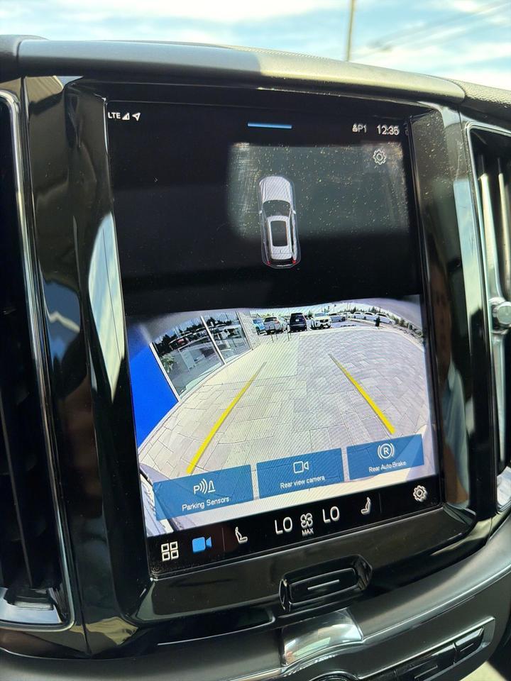 2025 Volvo XC60 B5 Core Bend OR
