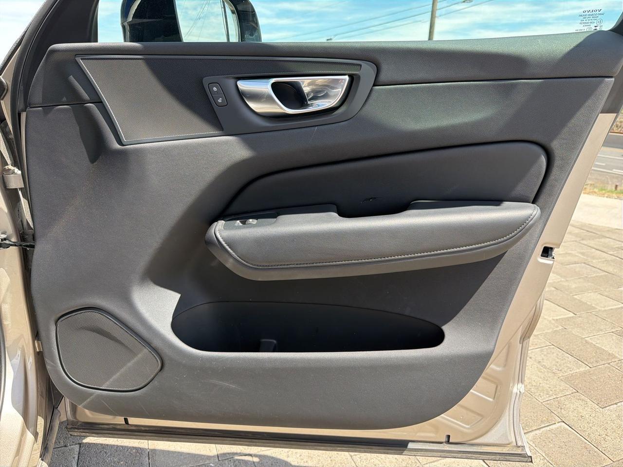 2025 Volvo XC60 B5 Core Bend OR