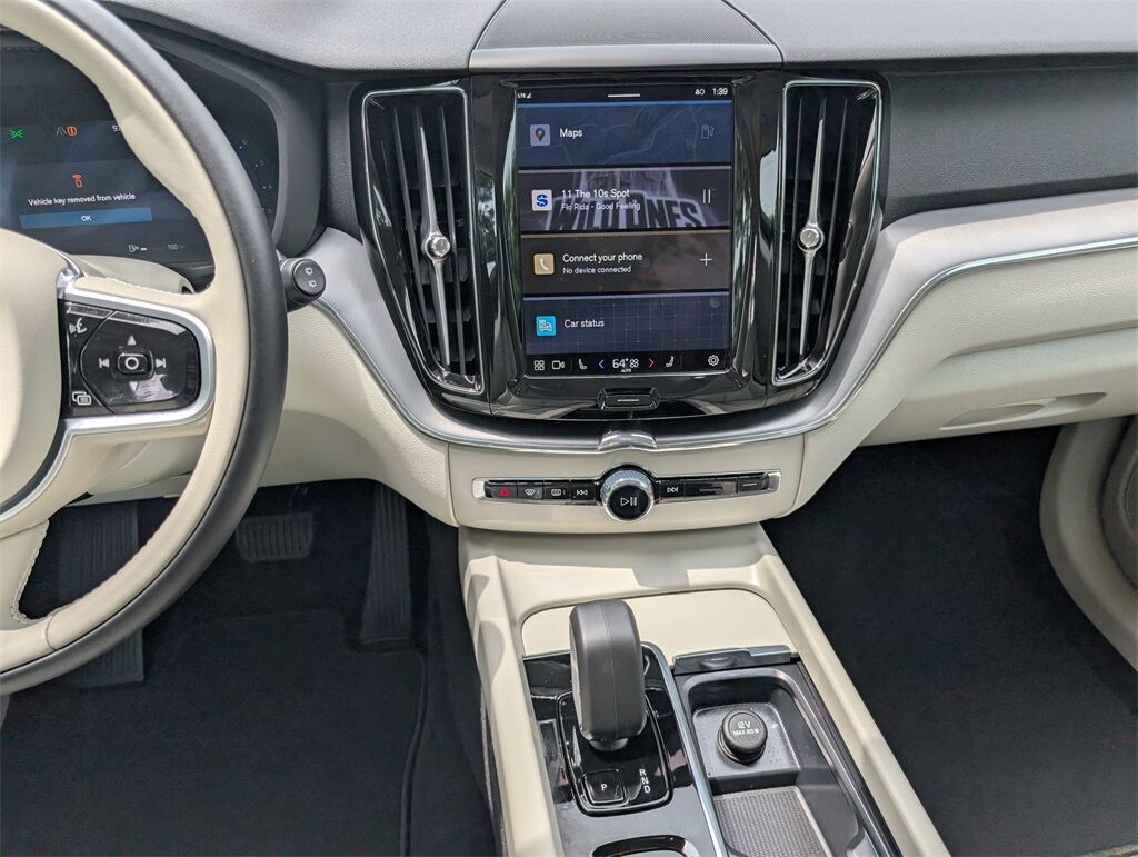 2025 Volvo XC60 B5 Core Hunt Valley MD