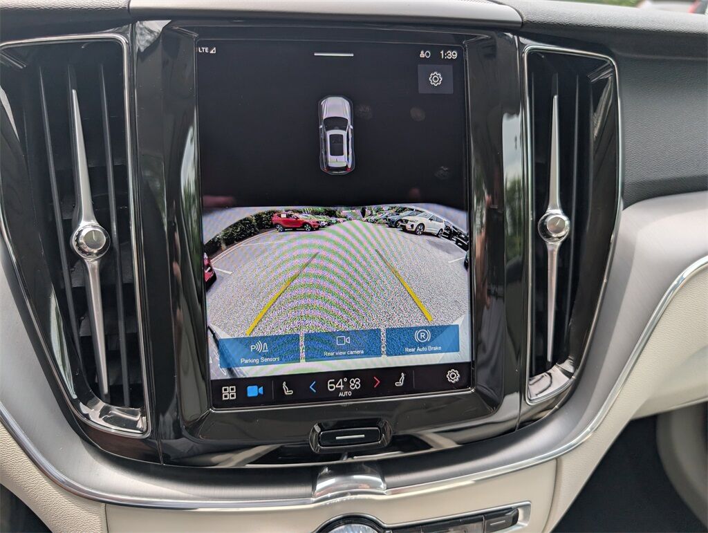 2025 Volvo XC60 B5 Core Hunt Valley MD