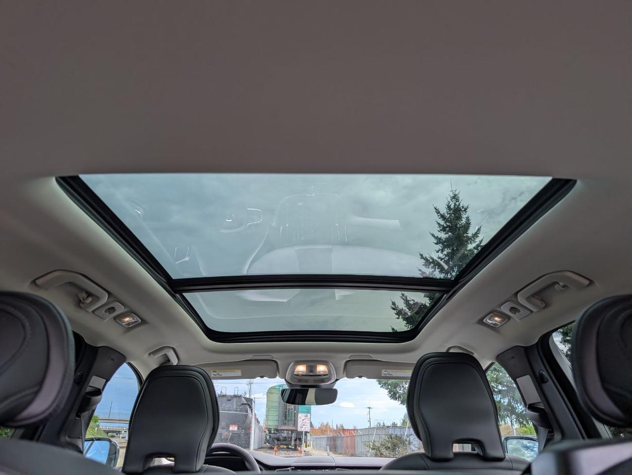 2025 Volvo XC60 B5 Hybrid AWD CORE | High Performance Audio, Panoramic Roof, 19" Wheels, 4 Heated Seats & Wheel Portland OR