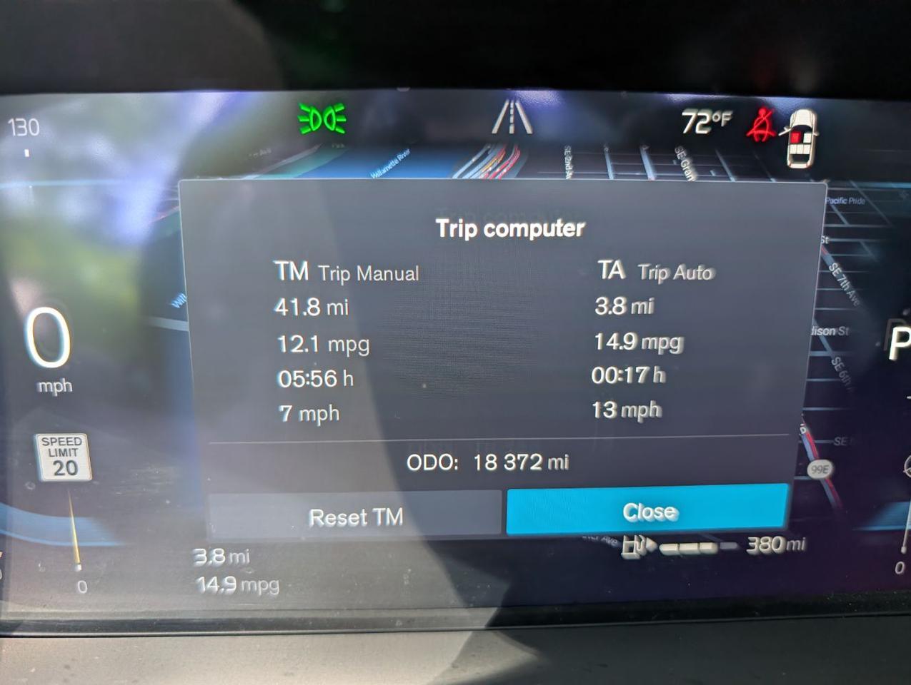 2025 Volvo XC60 B5 Hybrid AWD PLUS | High Performance Audio, Pilot Assist, 360 Cam, 4 Heated Seats & Wheel Portland OR