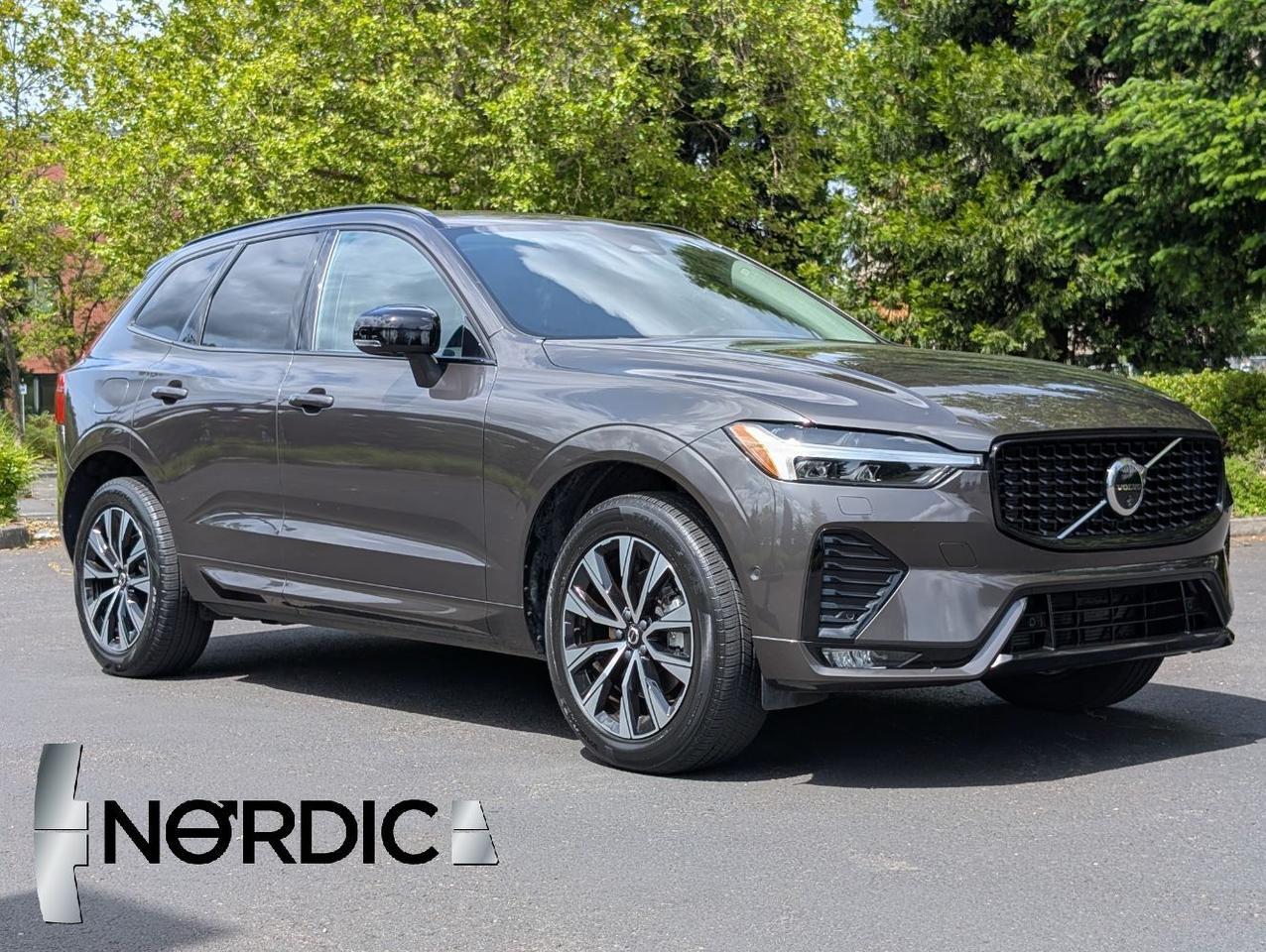 2025 Volvo XC60 B5 Hybrid AWD PLUS | High Performance Audio, Pilot Assist, 360 Cam, 4 Heated Seats & Wheel