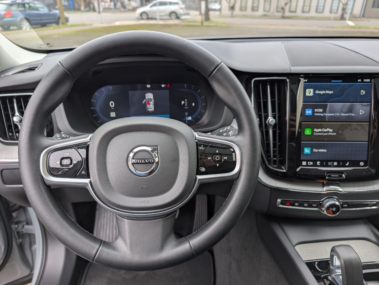 2025 Volvo XC60 B5 Hybrid AWD PLUS | High Performance Audio, Pilot Assist, 360° Cam, 4 Heated Seats & Htd Wheel Portland OR