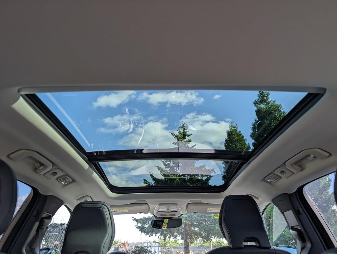 2025 Volvo XC60 B5 Hybrid AWD PLUS | High Performance Audio, Pilot Assist, Climate Pkg * Portland OR