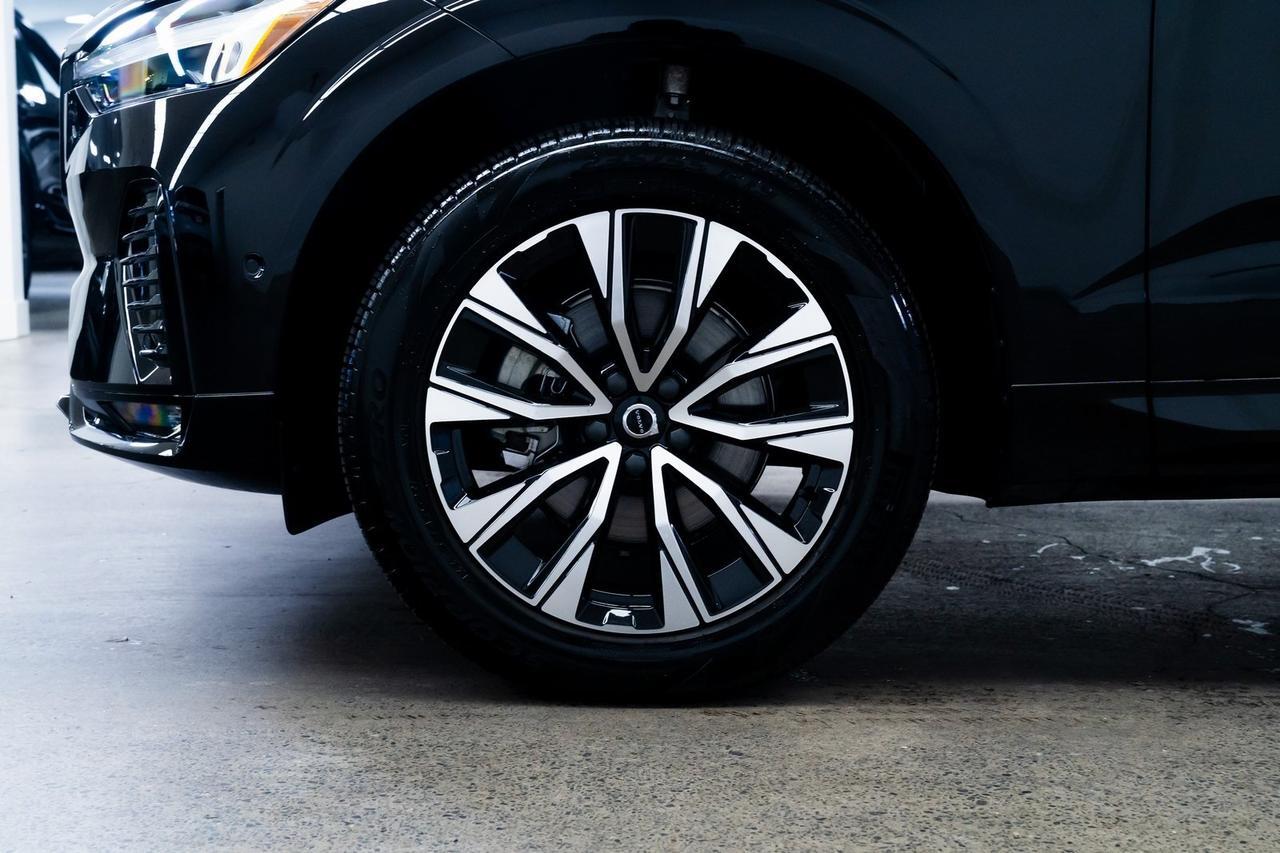 2025 Volvo XC60 B5 Plus 1 Owner Heated Seats Portland OR