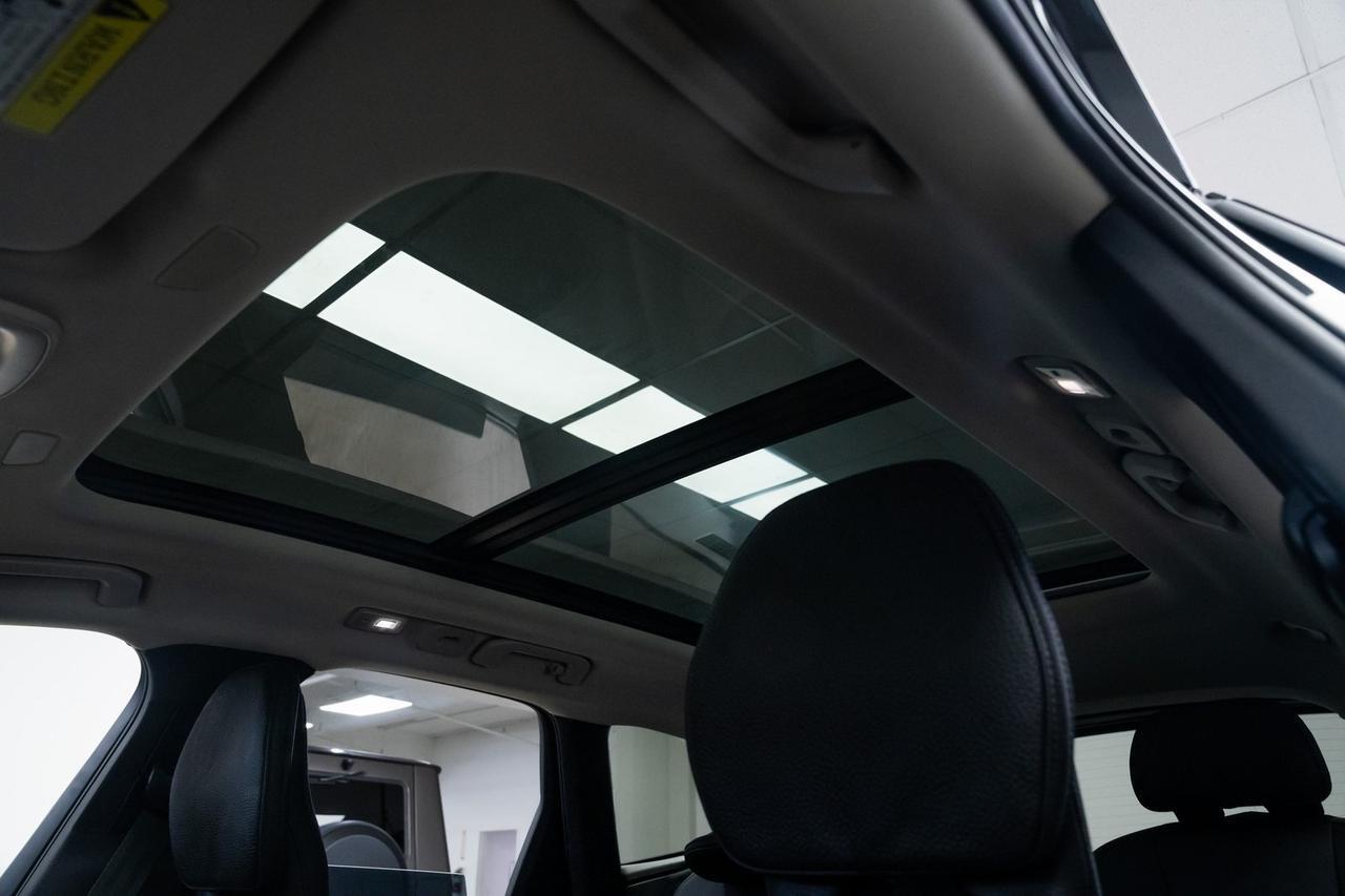 2025 Volvo XC60 B5 Plus 1 Owner Heated Seats Portland OR