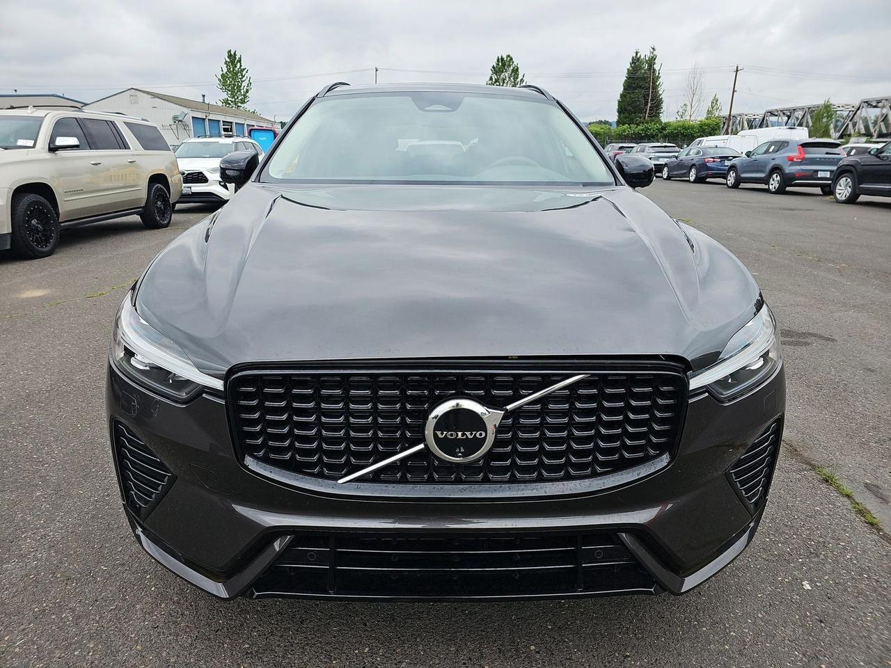 2025 Volvo XC60 B5 Plus Adaptive Cruise Surround View Camera Portland OR