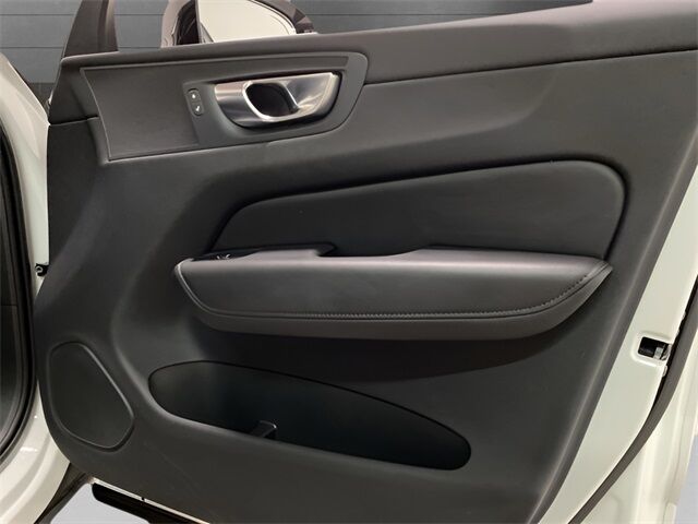 2025 Volvo XC60 B5 Plus Dallas TX