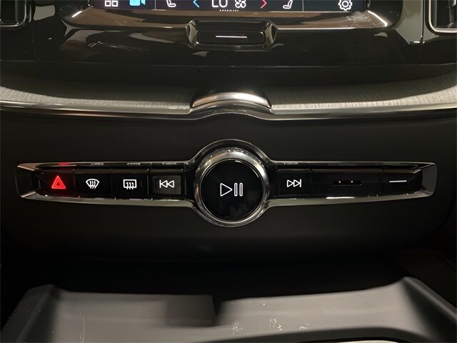 2025 Volvo XC60 B5 Plus Dallas TX