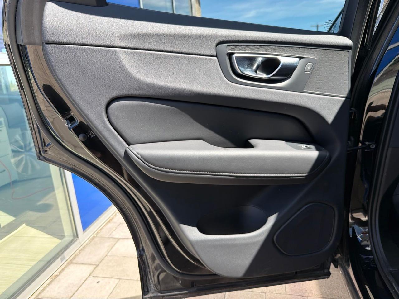 2025 Volvo XC60 B5 Plus Bend OR