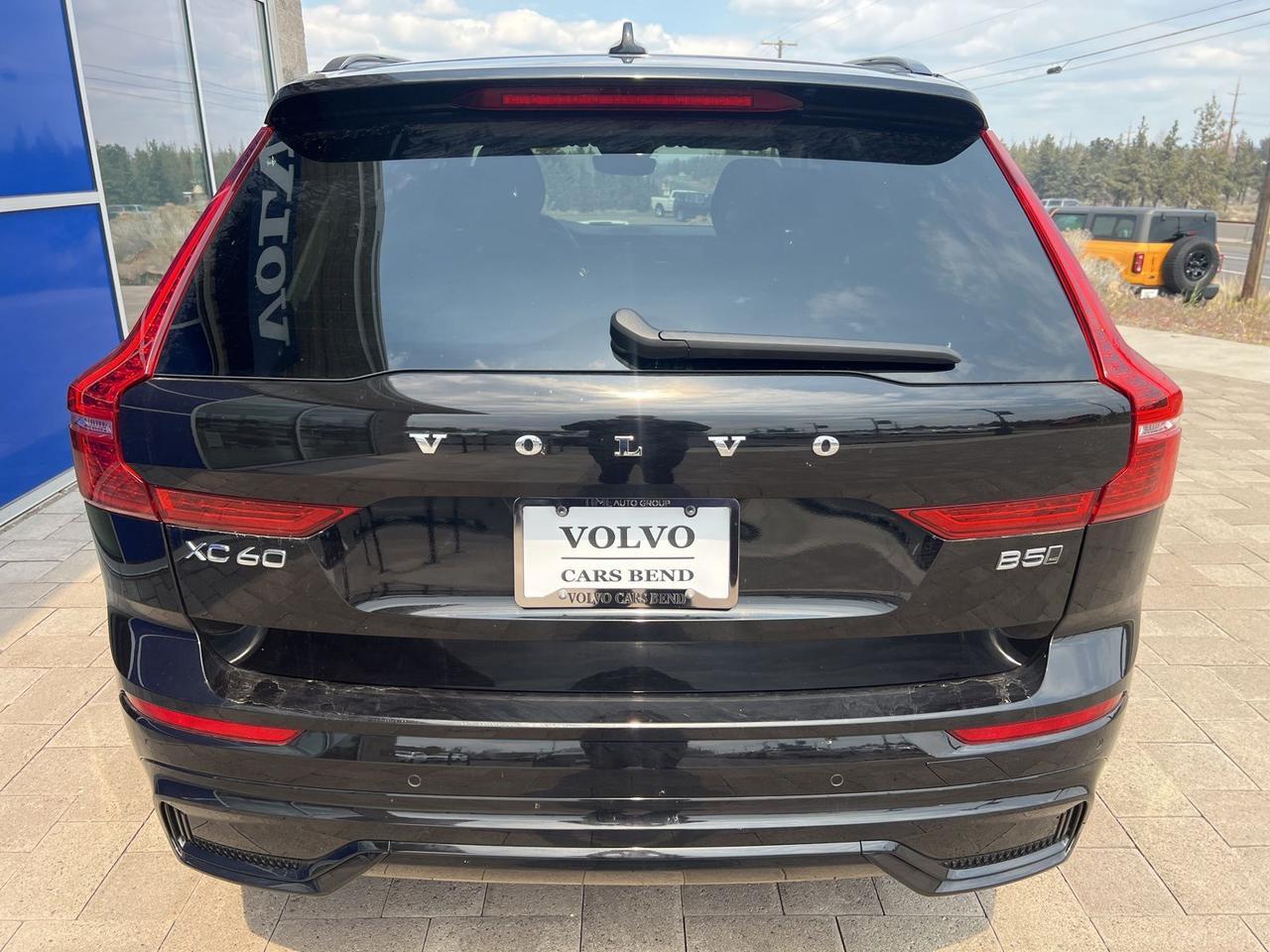 2025 Volvo XC60 B5 Plus Bend OR